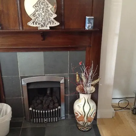 בית הארחה Chapel Allerton *
